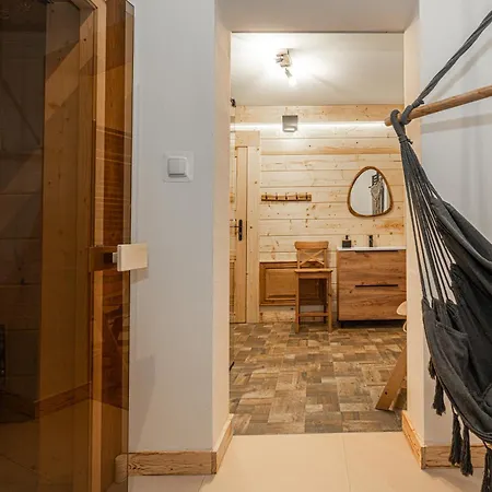 Apres Apartment *